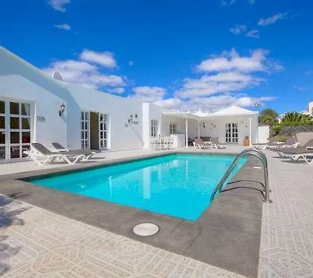 Сasa de vacaciones Cantua Puerto del Carmen (Lanzarote)